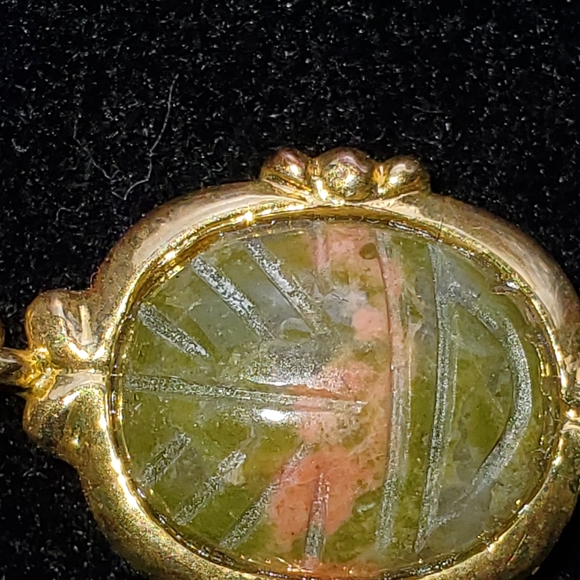 Scarab Goldtone Bracelet**DISCOUNT ON SHIPPING** - Picture 7 of 10